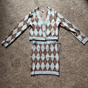 Women's Diamond Button-front Cardigan V-neck Long Sleeve Soft Knit Sweater Set